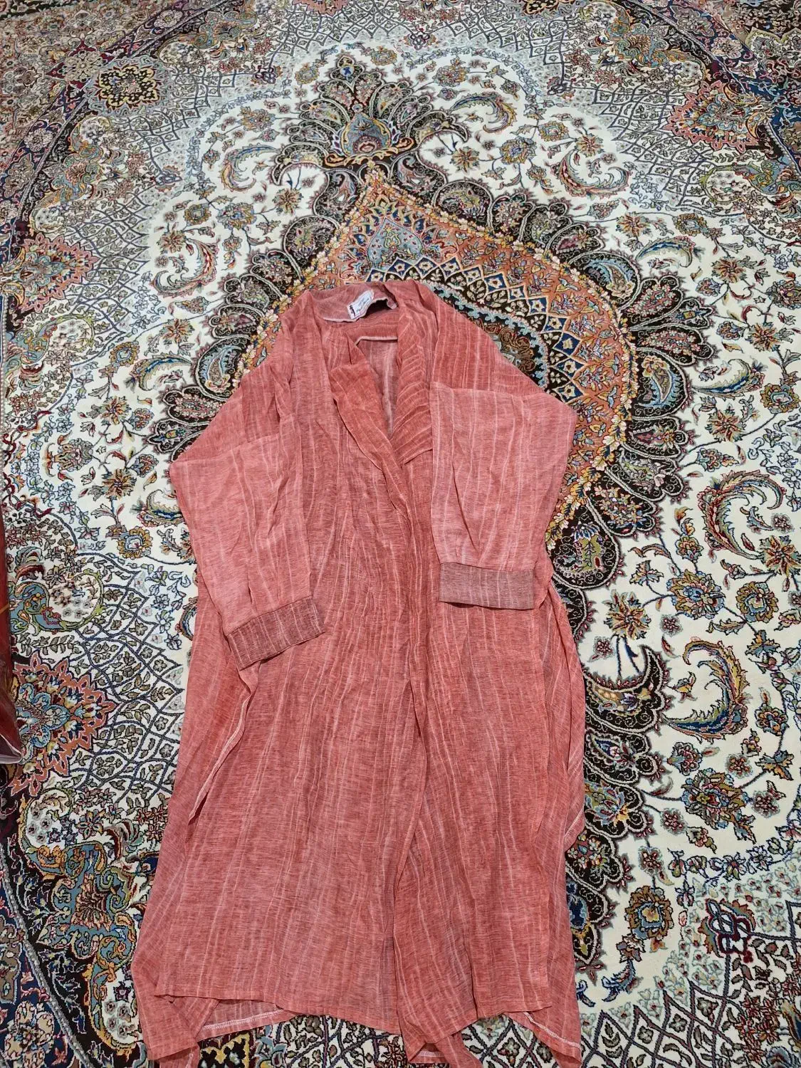 مانتو شومیز|لباس|بندر انزلی, جهانگانی|دیوار