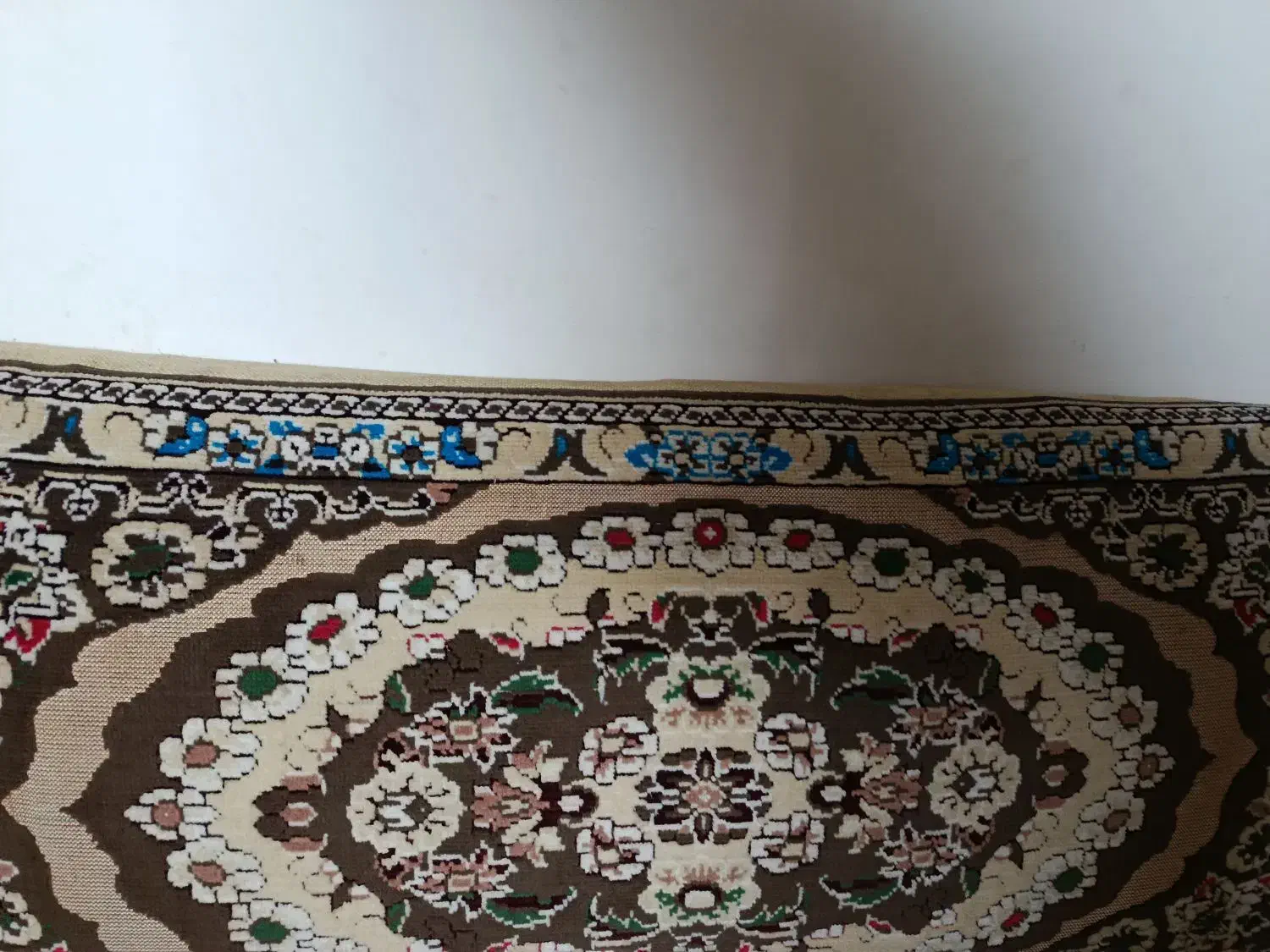 دو جفت پشتی|پشتی|گرگان, |دیوار