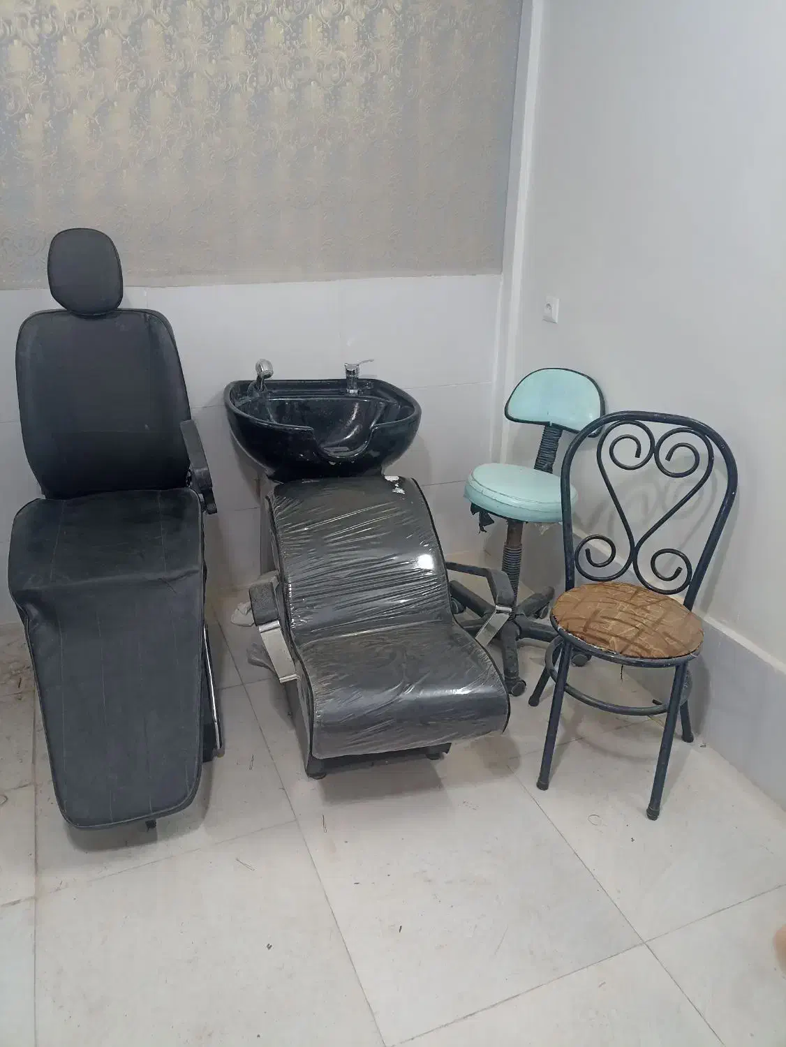 صندلی ولوازم آرایشگاه|آرایشی، بهداشتی، درمانی|سبزوار, زینبیه|دیوار