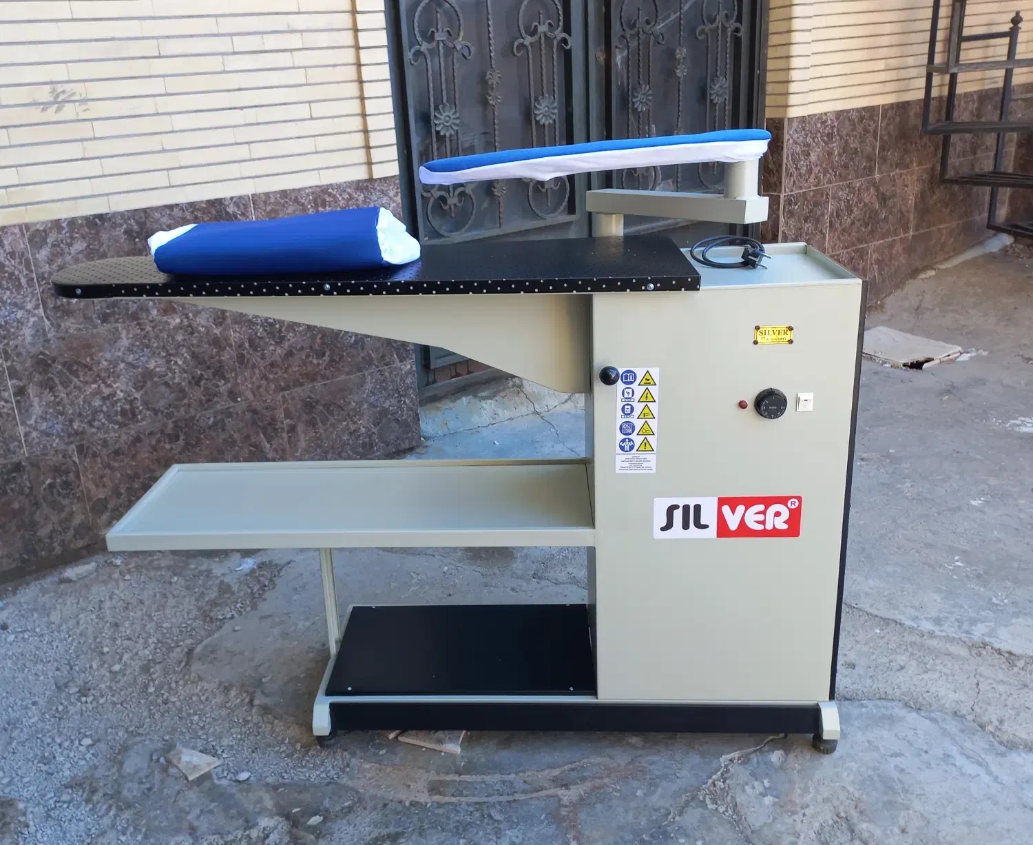 میز مکش مستطیلی و قایقی و لوازم اتو|اتو و لوازم اتو|باسمنج, |دیوار