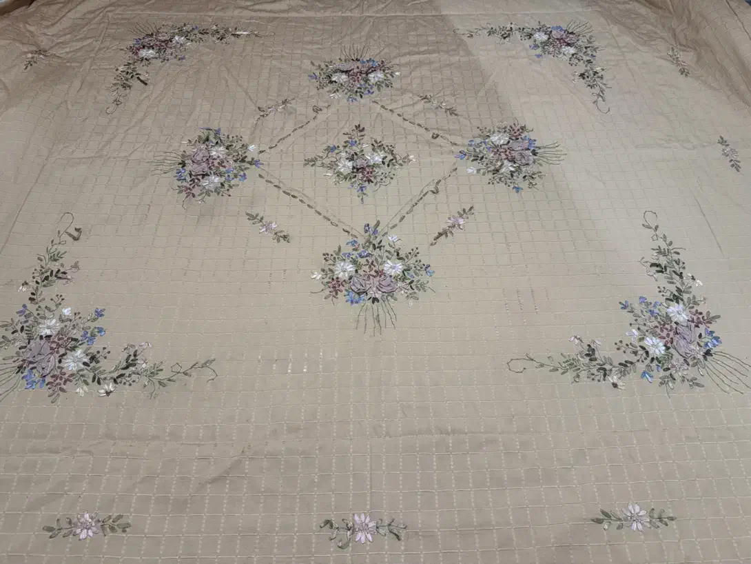 روتختی روبان دوزی|سرویس روتختی|تهران, مجیدیه|دیوار