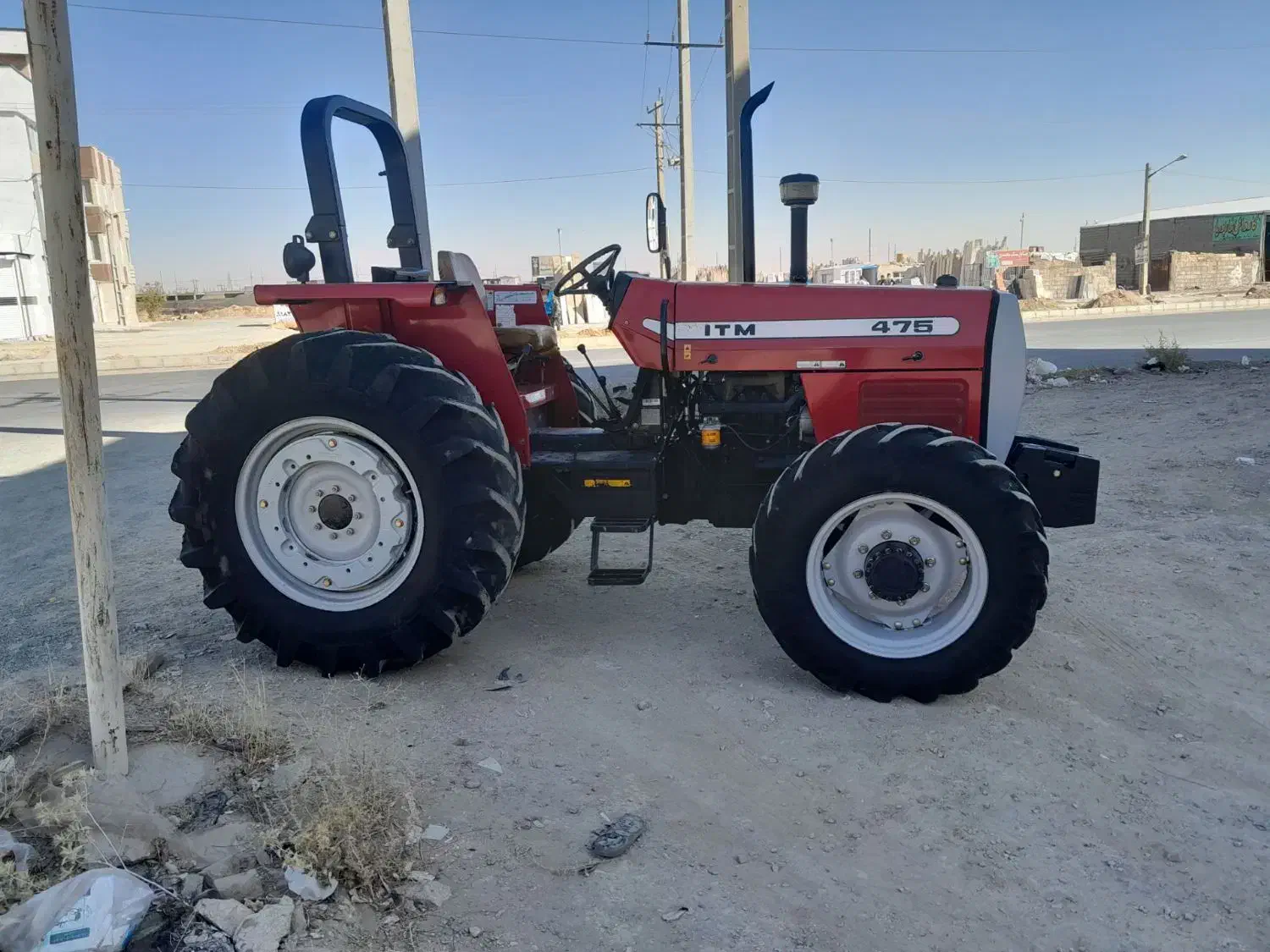 تراکتور فرگوسن ۴۷۵جفت مدل ۹۹ پمپ کوچک|خودرو سنگین|قروه, |دیوار