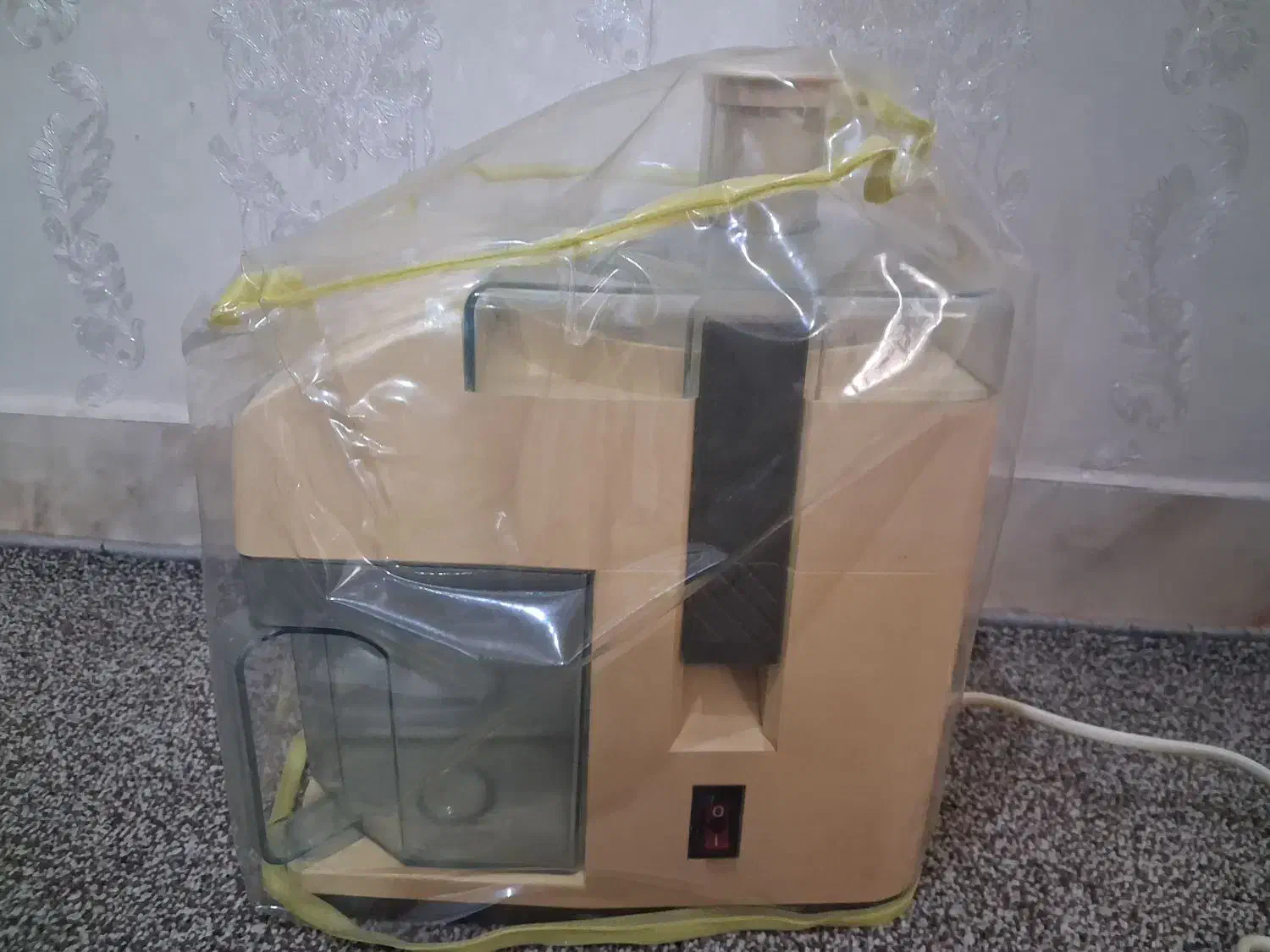 آبمیوه گیری برقی|آبمیوهگیر و آبمرکباتگیر|اسلامشهر, شهرک سعیدیه|دیوار