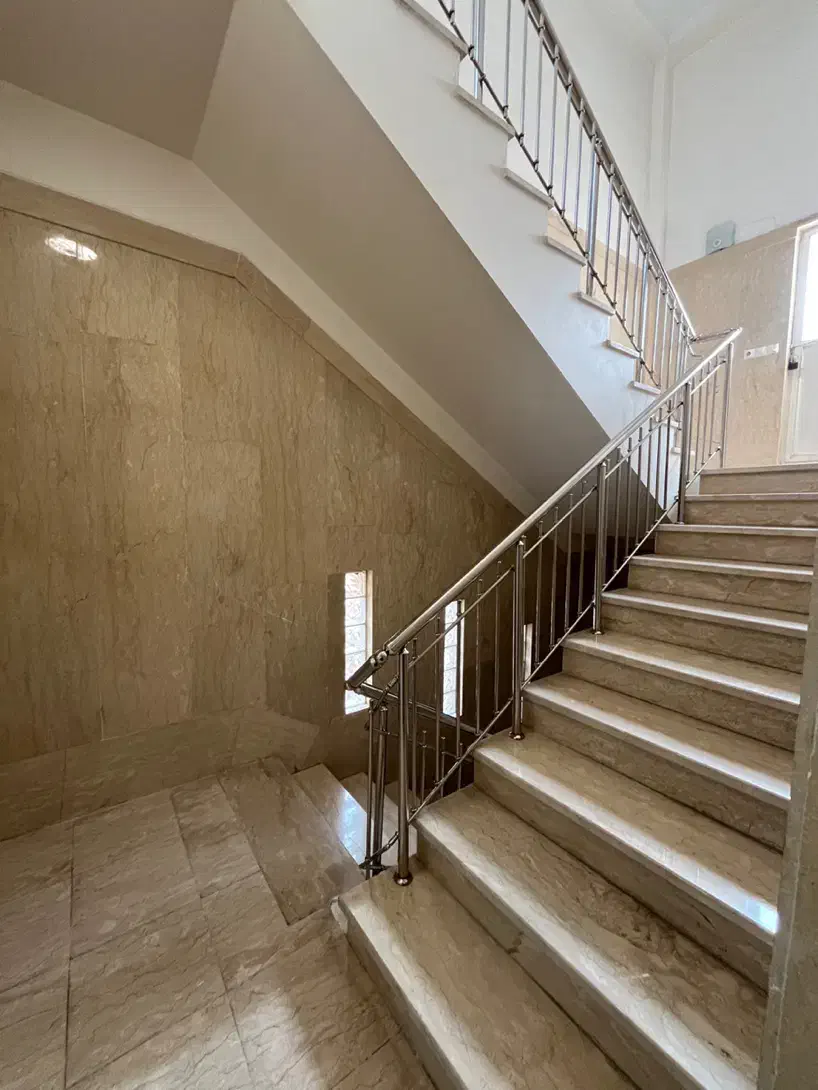 عدل شمالی / ۹۰ متر شخصی ساز / فول امکانات / فرنیش