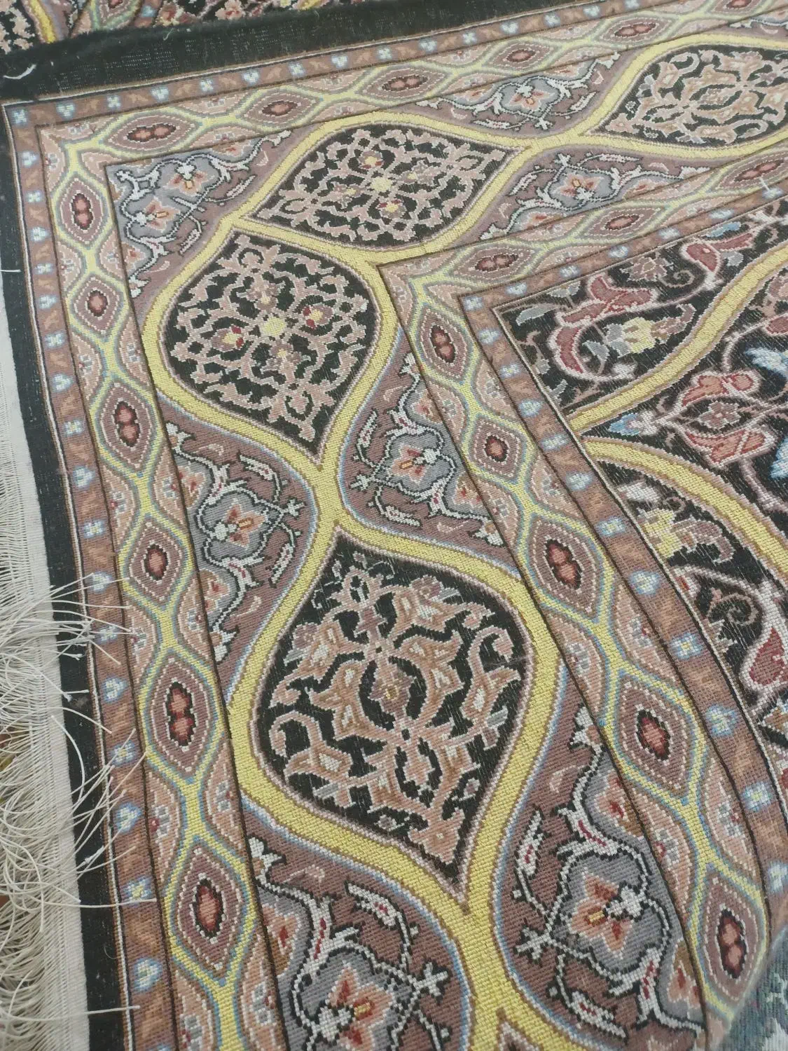 فرش ابریشم|فرش|اصفهان, مارچین|دیوار