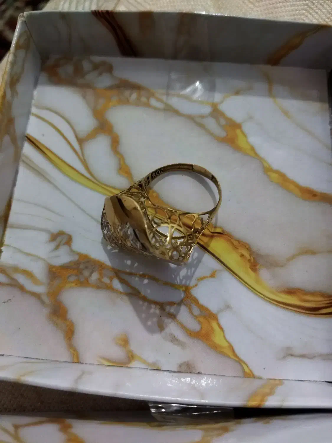 مقداری طلای در حد نو|جواهرات|برازجان, |دیوار