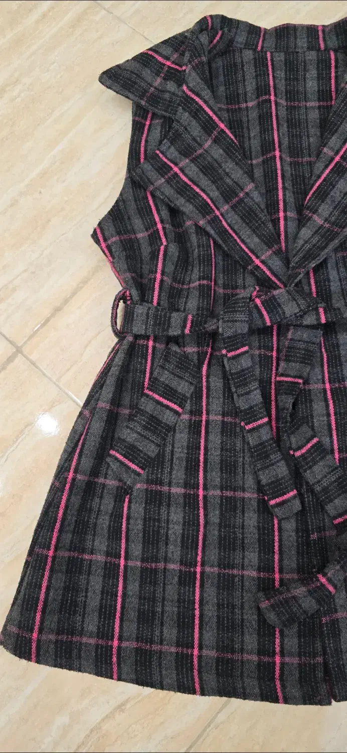 وست فوتر|لباس|قم, زنبیل آباد|دیوار