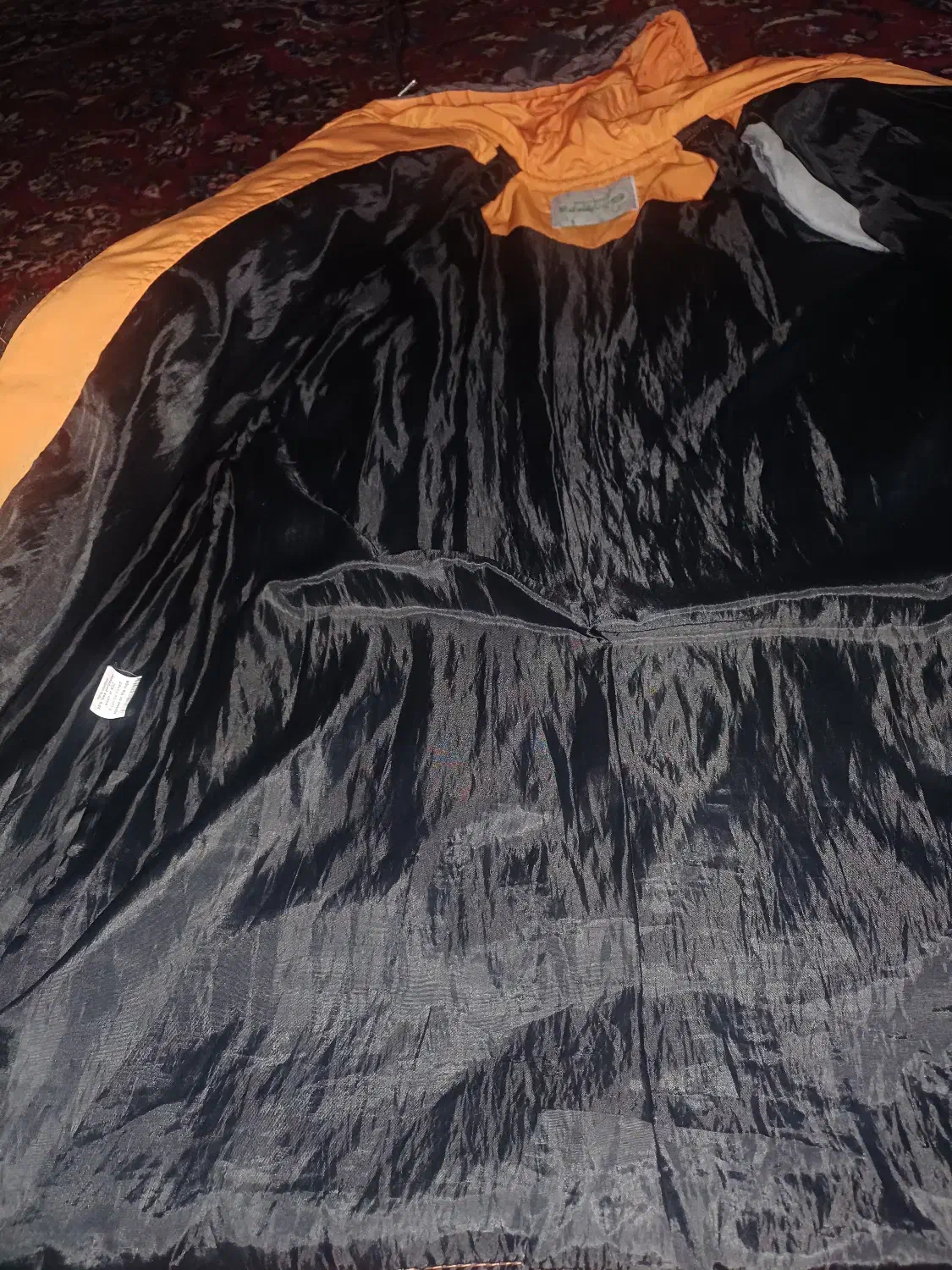 کاپشن زمستانه|لباس|اصفهان, خانه اصفهان|دیوار