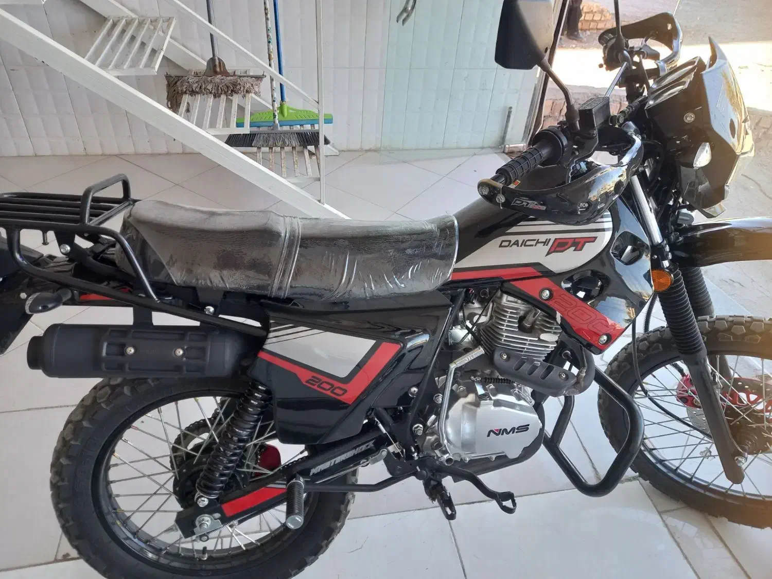 موتور دایچی ۲۰۰|موتورسیکلت|نیشابور, هفده شهریور|دیوار