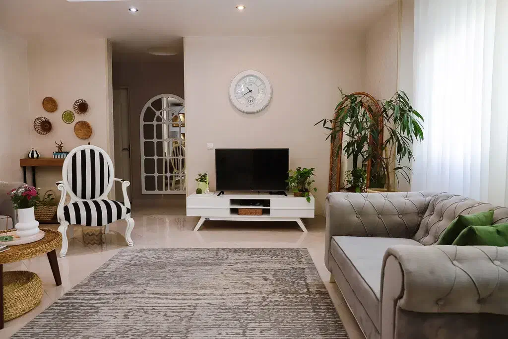 واحد اجاره روزانه و هفتگی|اجارهٔ کوتاهمدت آپارتمان و سوئیت|صدرا-فارس, فاز ۱|دیوار