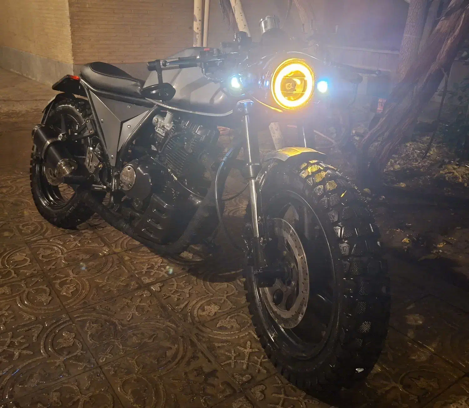 موتور کافه ریس،پیشروپارس|موتورسیکلت|کرمان, |دیوار