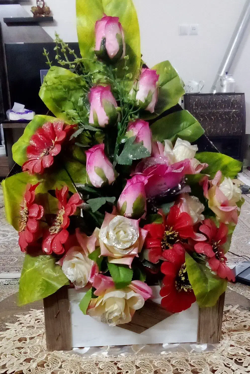 گل مصنوعی|گل مصنوعی|قم, نیروگاه|دیوار