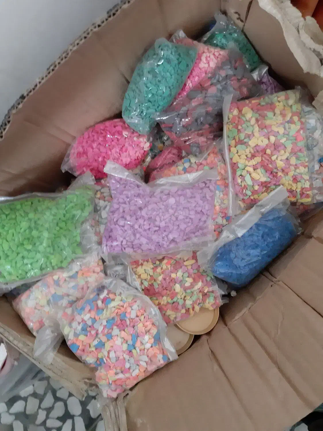 سنگ رنگی تزیینی|صنایع دستی و سایر لوازم تزئینی|لنگرود, |دیوار