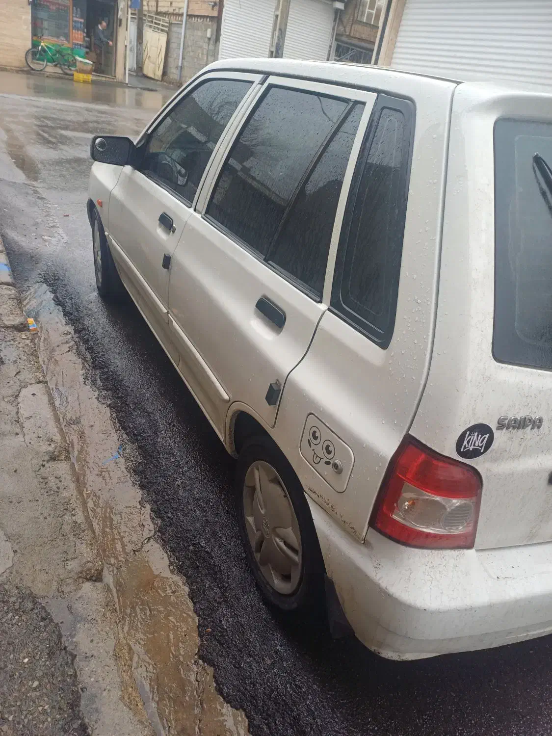 پراید ۱۱۱ سفید مدل ۹۷|خودرو سواری و وانت|آبیک, |دیوار