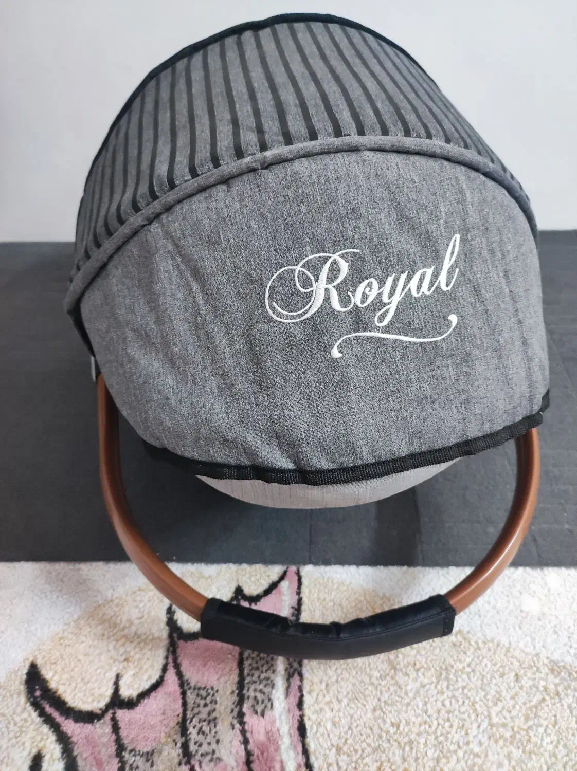 آغوشی و کریر|کالسکه و لوازم جانبی|طرقبه, |دیوار