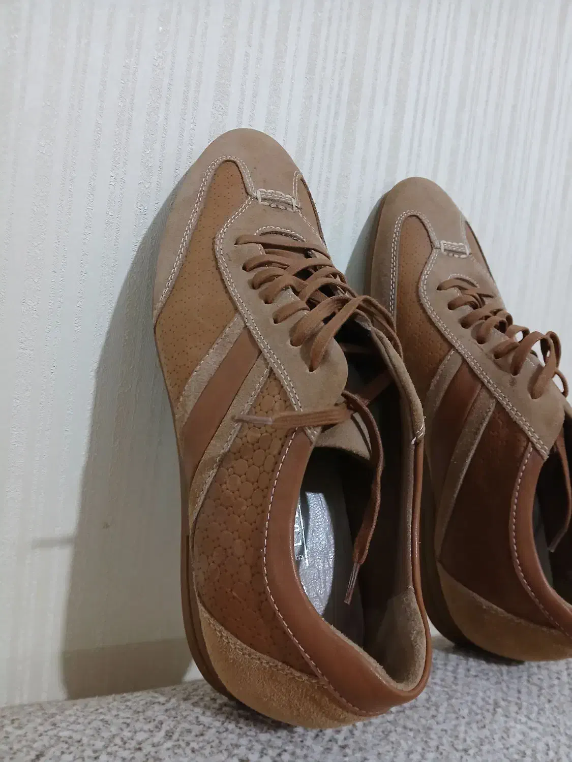 کفش خارجی|کیف، کفش، کمربند|آق قلا, |دیوار