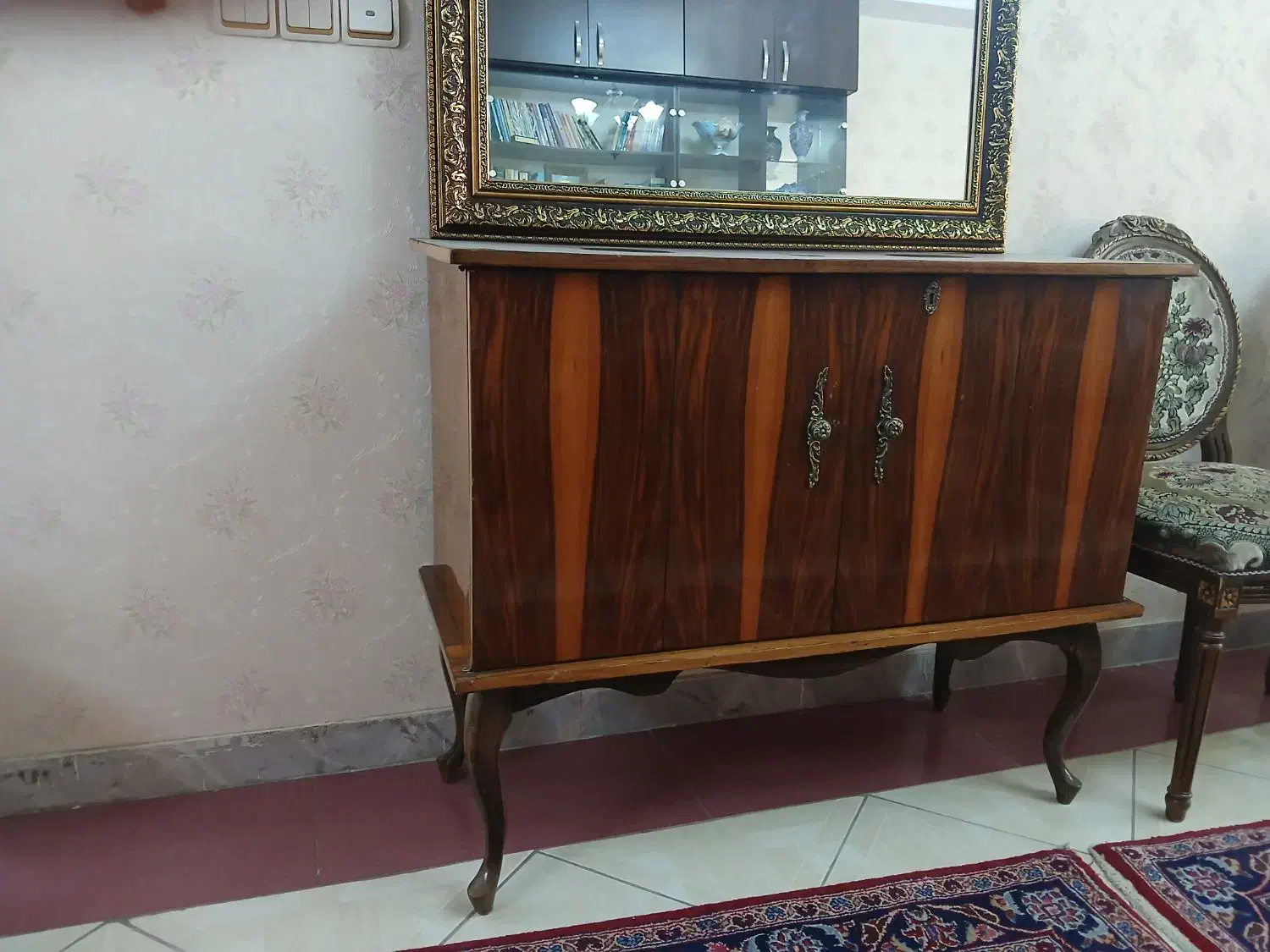 تلویزیون قدیمی کلکسیونی ، عتیقه|تلویزیون و پروژکتور|کرج, اتحاد|دیوار