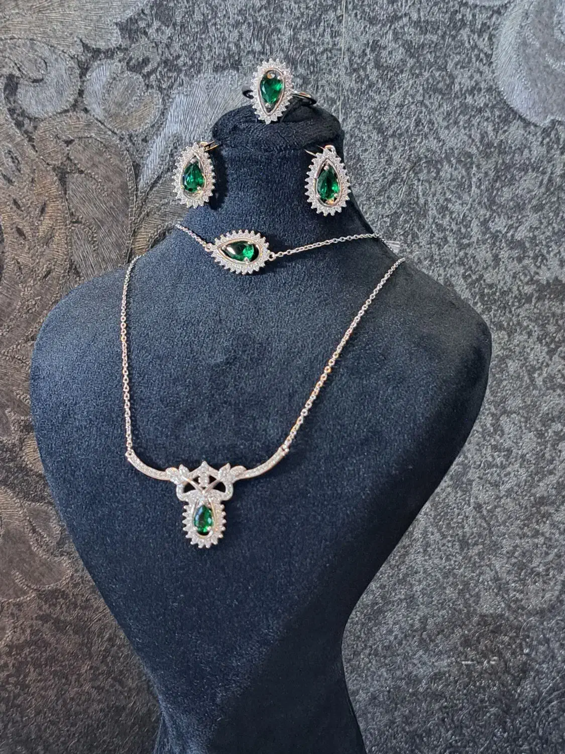 سرویس جواهری زمرد|جواهرات|تهران, دروازه شمیران|دیوار