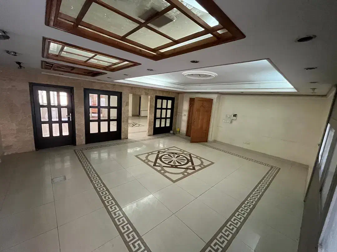 ستارخان ۲۰۰متر صددرصد اداری بر اصلی|فروش دفتر کار، اتاق اداری، مطب|تهران, شهرآرا|دیوار