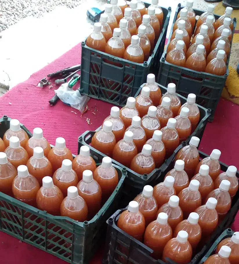 سرکه سیب 2ساله کاملا اورگانیک و طبیعی|خوردنی و آشامیدنی|تهران, جوادیه|دیوار