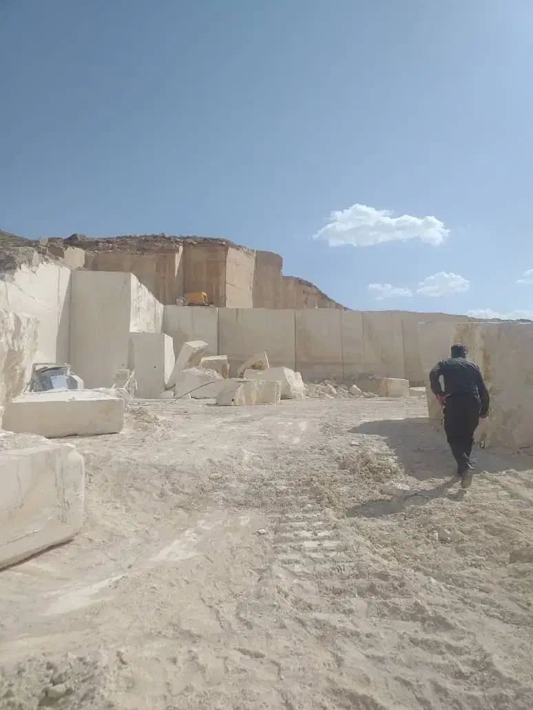 معدن سنگ لایم استون اسلام آباد غرب|مصالح و تجهیزات ساختمان|حمیل, |دیوار