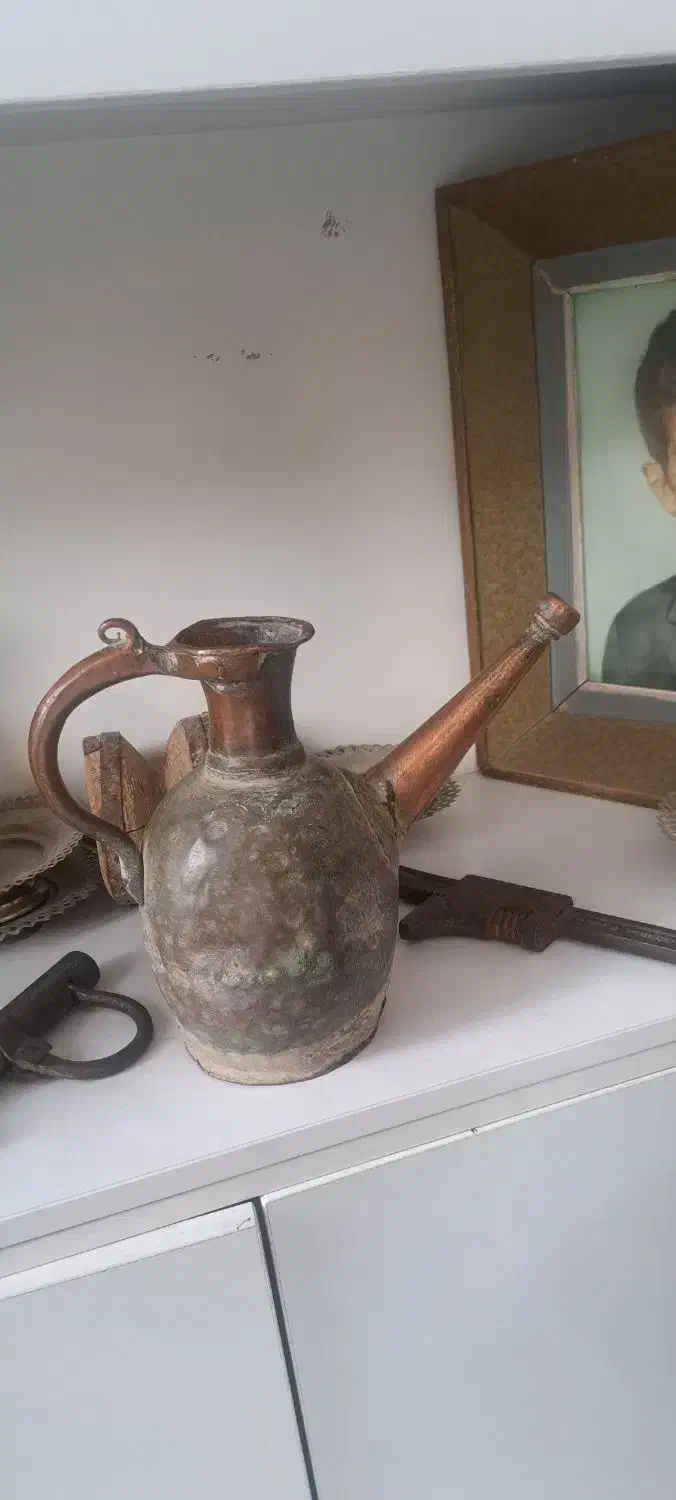 افتابه قاجاری خاص|کلکسیون اشیاء عتیقه|پیشوا, |دیوار