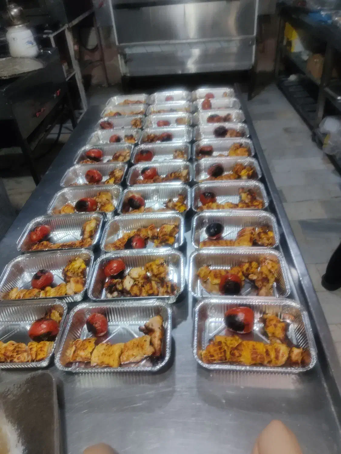 تهیه غذ اکترینگ غذا شرکتی مراسمات نذری شرق تهران|خدمات پذیرایی، مراسم|تهران, قصر فیروزه ۱|دیوار