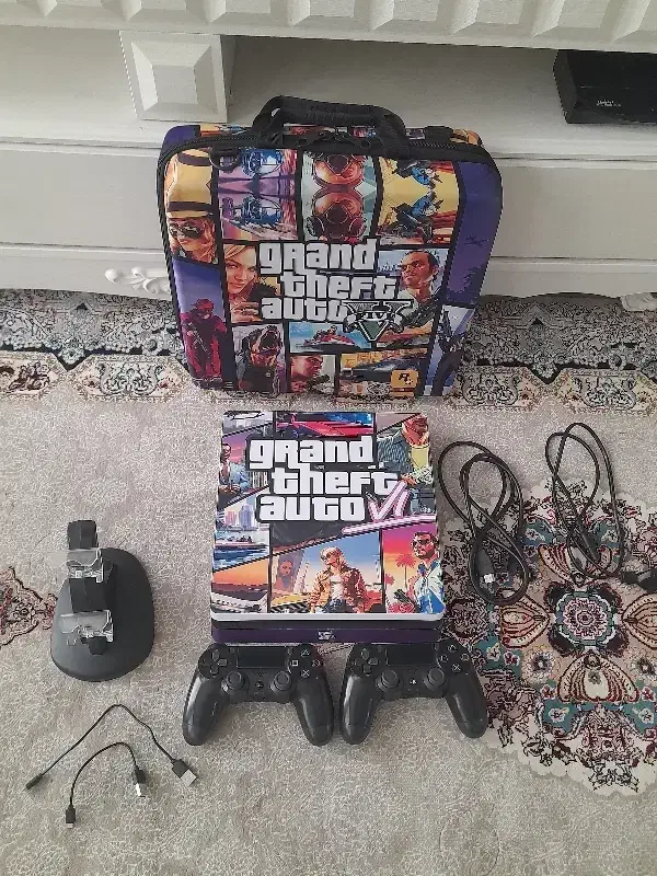 سونی۴ اسلیم یک ترا ۲ دسته|کنسول، بازی ویدئویی و آنلاین|قم, نخودی|دیوار