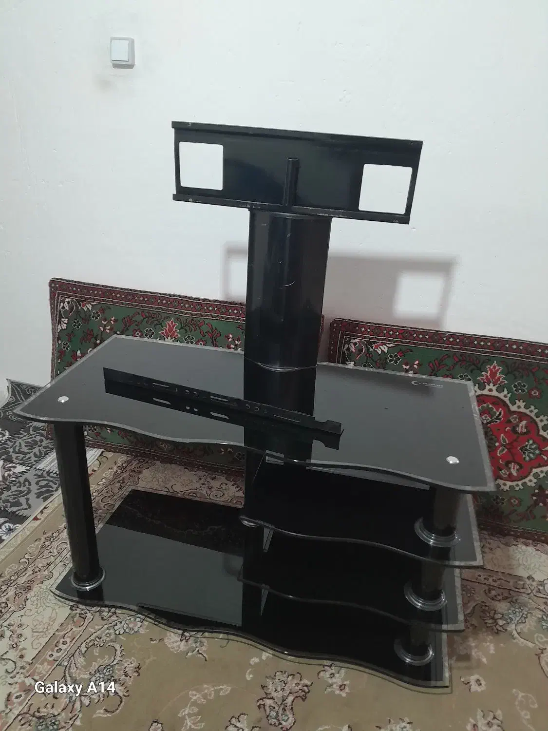 زیرتلوزیون|میز تلویزیون|قروه, |دیوار