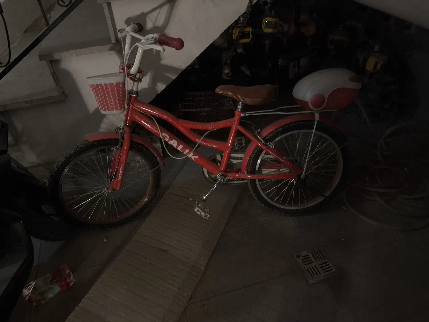 دوچرخه 20دخترانه|دوچرخه، اسکیت، اسکوتر|مشهد, کشف|دیوار