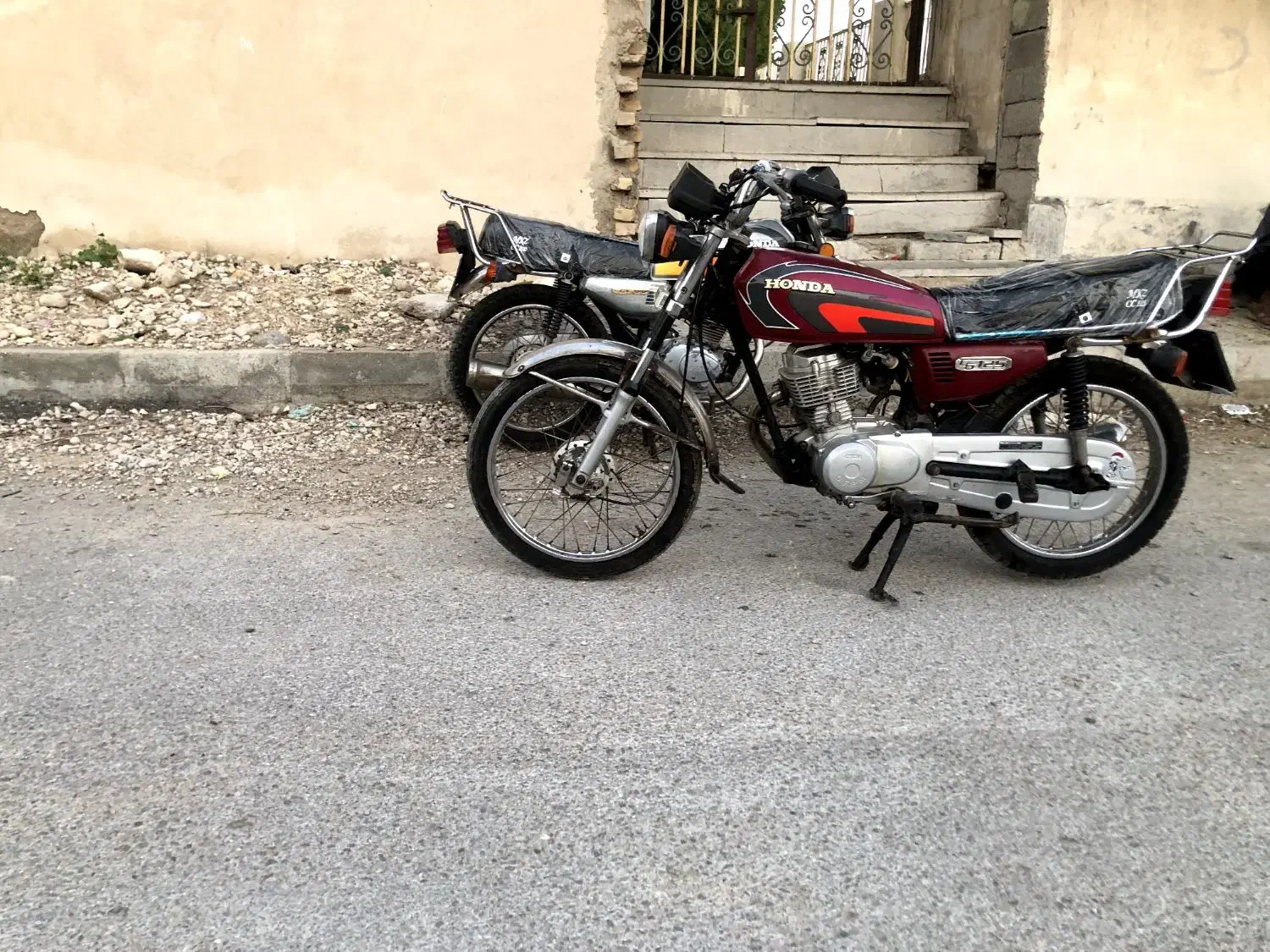 ۱۲۵ هیرمن مدل۹۵|موتورسیکلت|بندرعباس, |دیوار