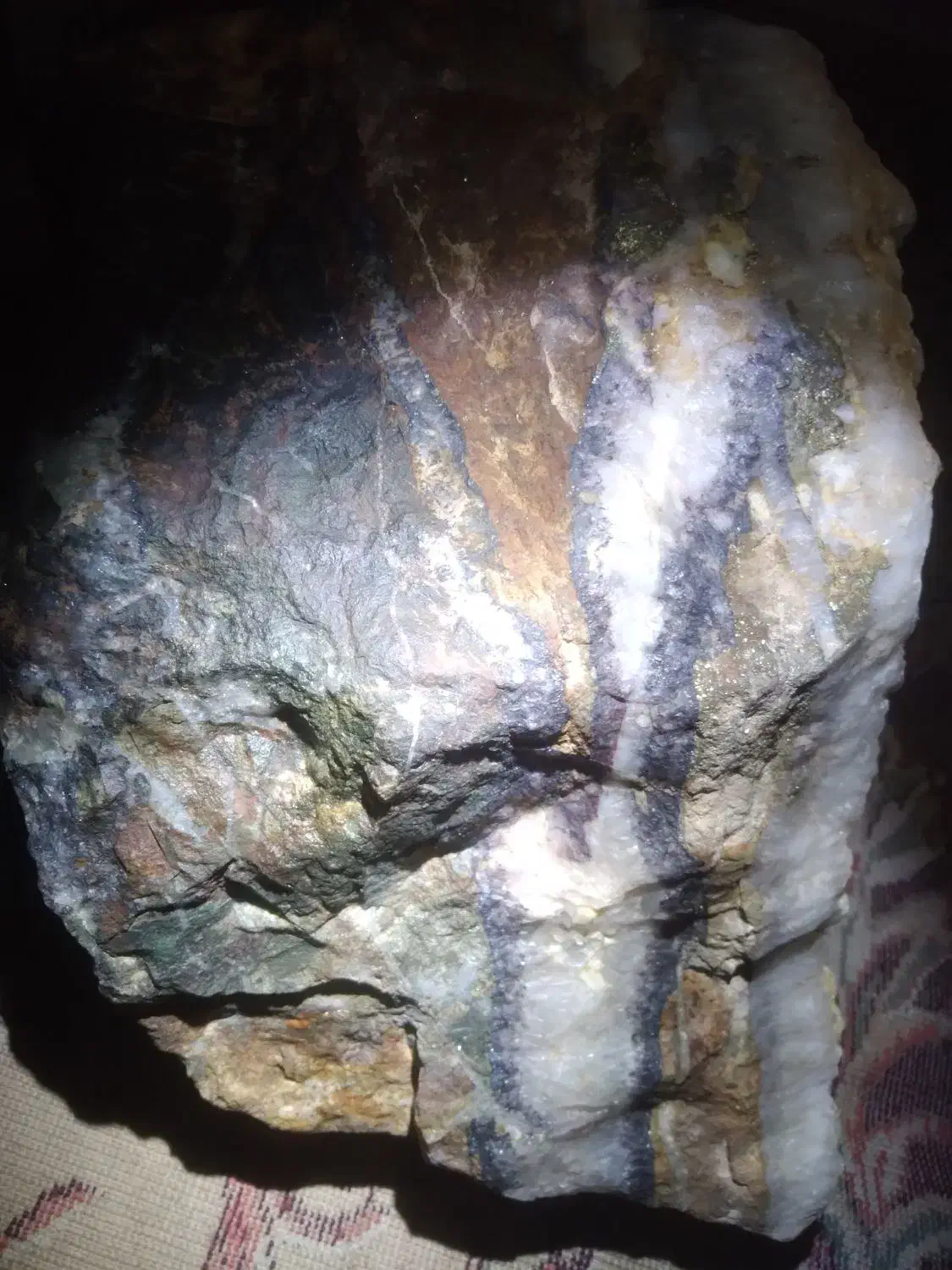 ژعود خیلی خاص ترکیب رنگهای خاص|کلکسیون اشیاء عتیقه|کرمان, |دیوار