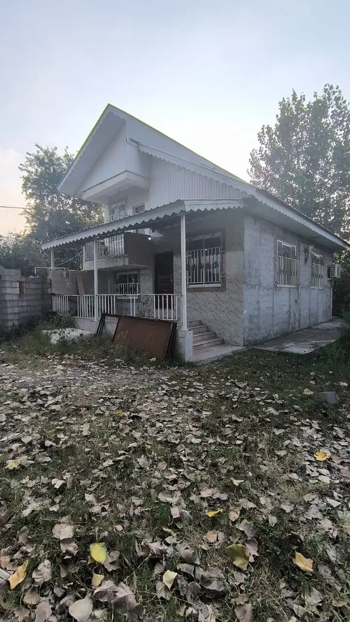 خانه ویلایی دارای بهارخواب/ ۲۵۰مترزمین،۱۴۰متربنا|فروش خانه و ویلا|لشت نشا, |دیوار