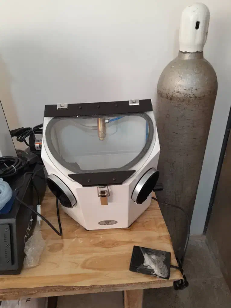 فروش تجهیزات دندانسازی و لابراتواری|پزشکی|ارومیه, |دیوار