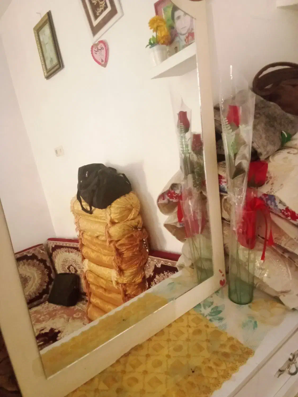 آیینه|آینه|سنقر, |دیوار