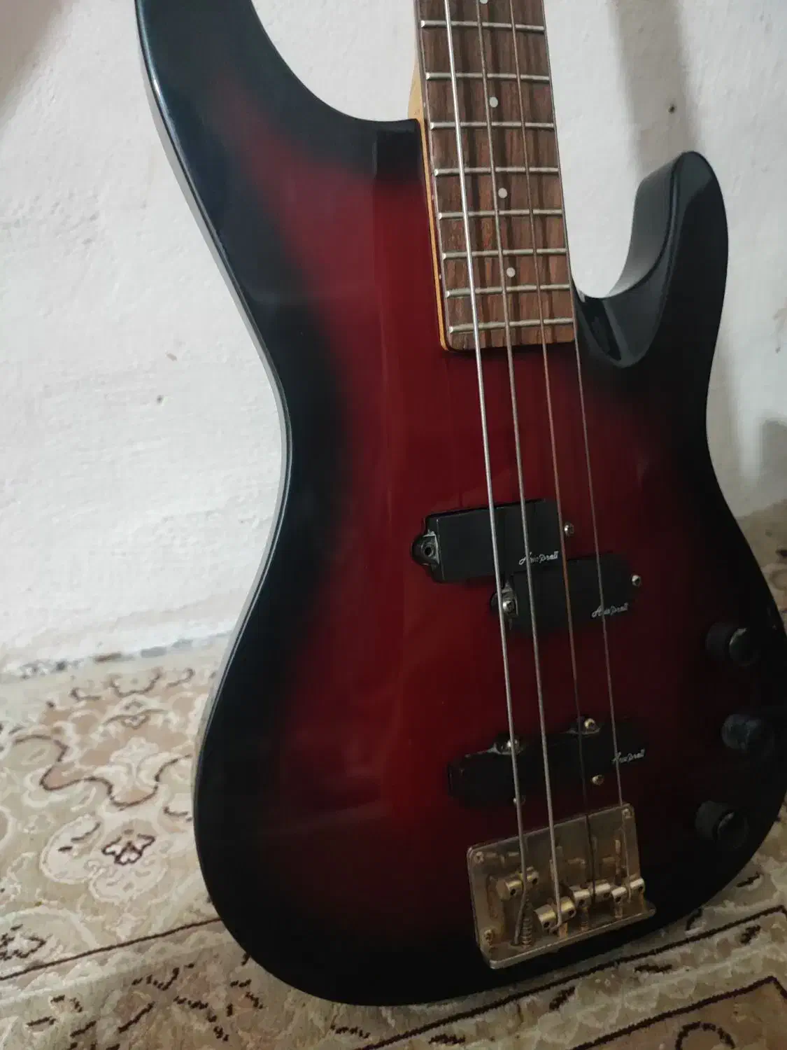 گیتار باس|گیتار، بیس، امپلیفایر|تهران, نمایشگاه بین المللی|دیوار