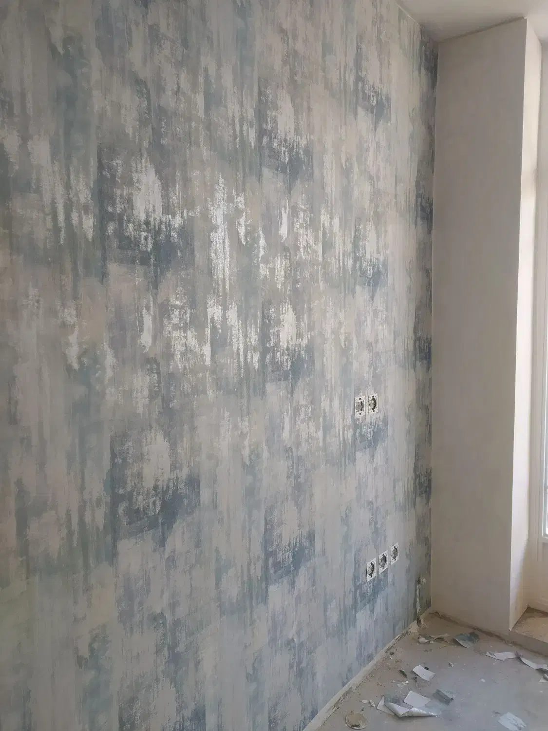 نصب کاغذ دیواری و کفپوش به صورت تخصصی با دستگاه|خدمات پیشه و مهارت|شیراز, ترمینال باربری|دیوار