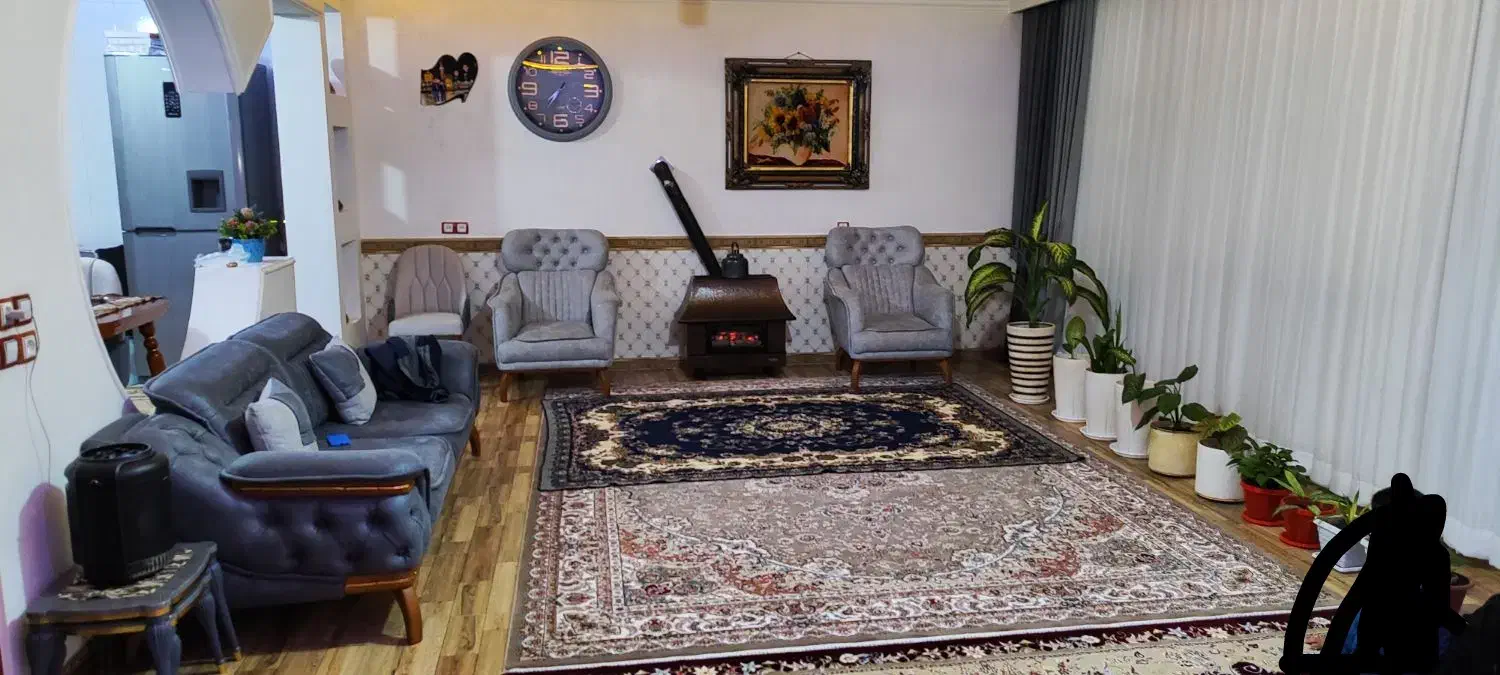 مبل هشت نفر|مبلمان خانگی و میز عسلی|صحنه, |دیوار