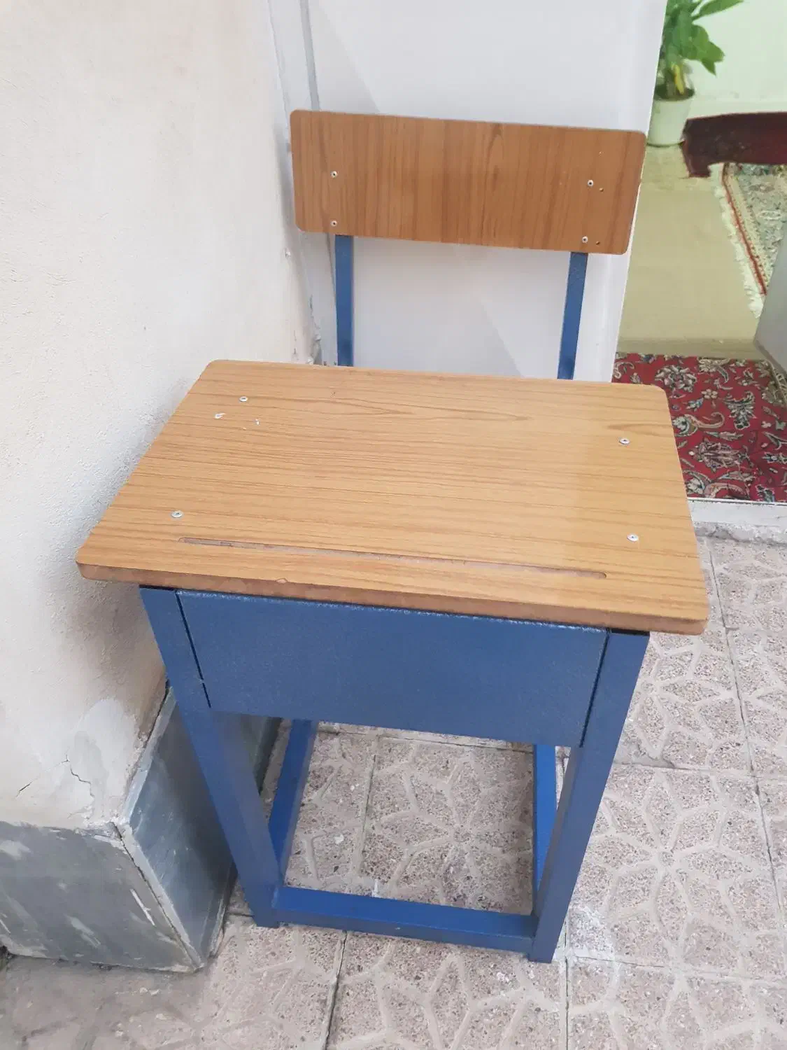 صندلی دانش آموزی|صندلی و نیمکت|مراغه, |دیوار