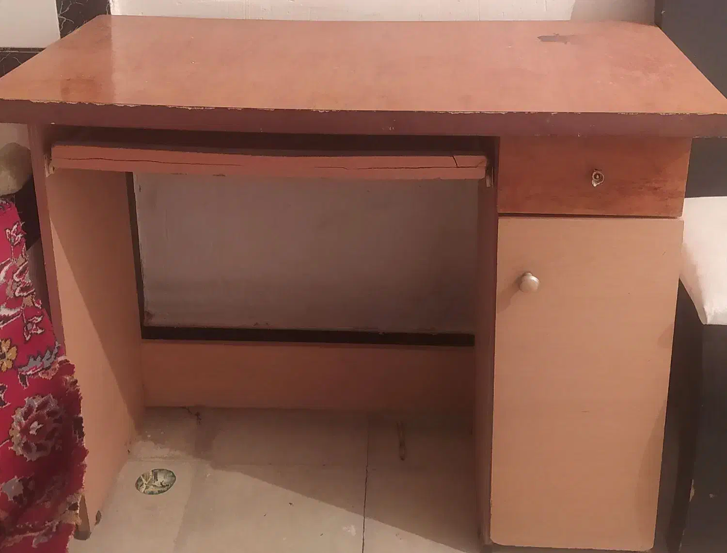 چرخ خیاطی، میز کار|چرخ خیاطی و ریسندگی|نورآباد ممسنی, |دیوار