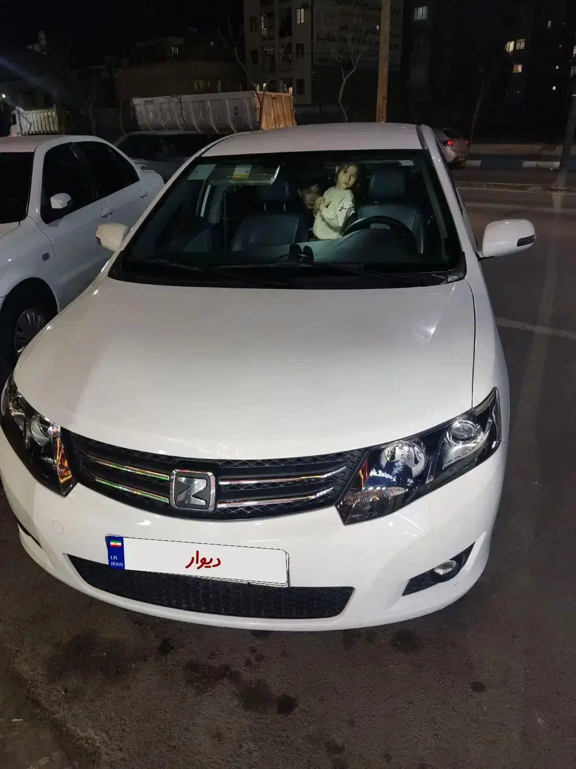 آریو مدل ۹۷|خودرو سواری و وانت|شهر ری, بازار گل خاوران|دیوار