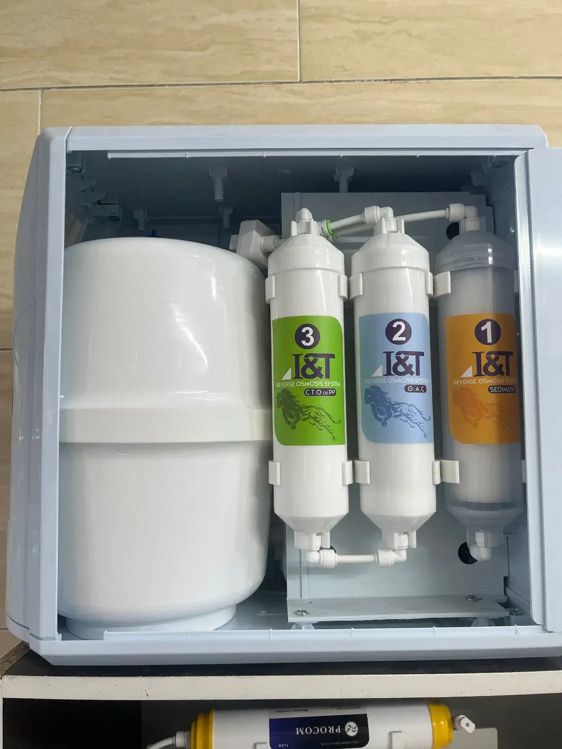 دستگاه تصفیه اب کیسی کم جا مدل کیسی اب شیرکن|آبسردکن و تصفیه آب|باقرشهر, |دیوار