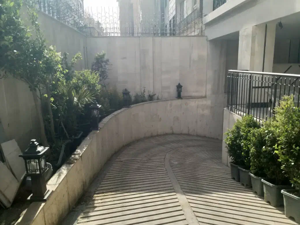 رهن و اجاره ۱۰۷ متری نوساز نارمک