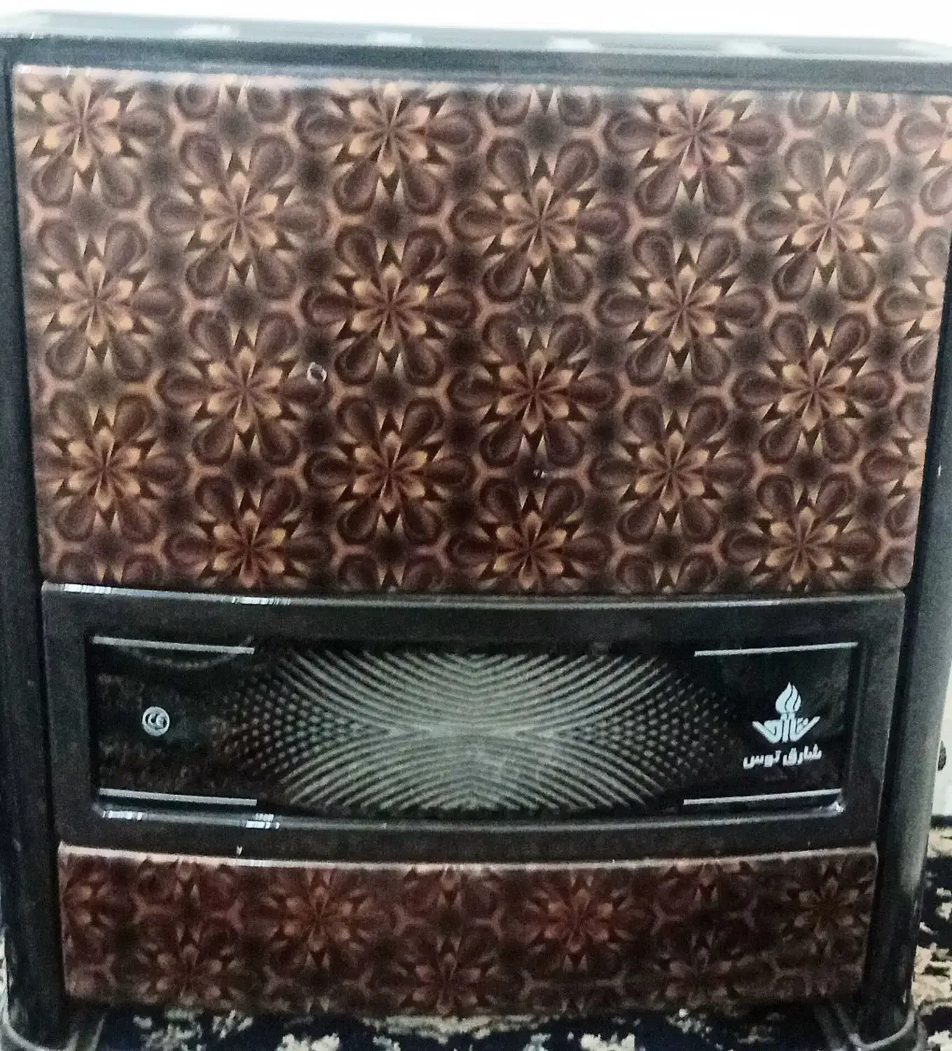 دوتا بخاری در حد نو نو فقط کارتون ندارن با دودکش|بخاری، هیتر، شومینه|شوشتر, |دیوار