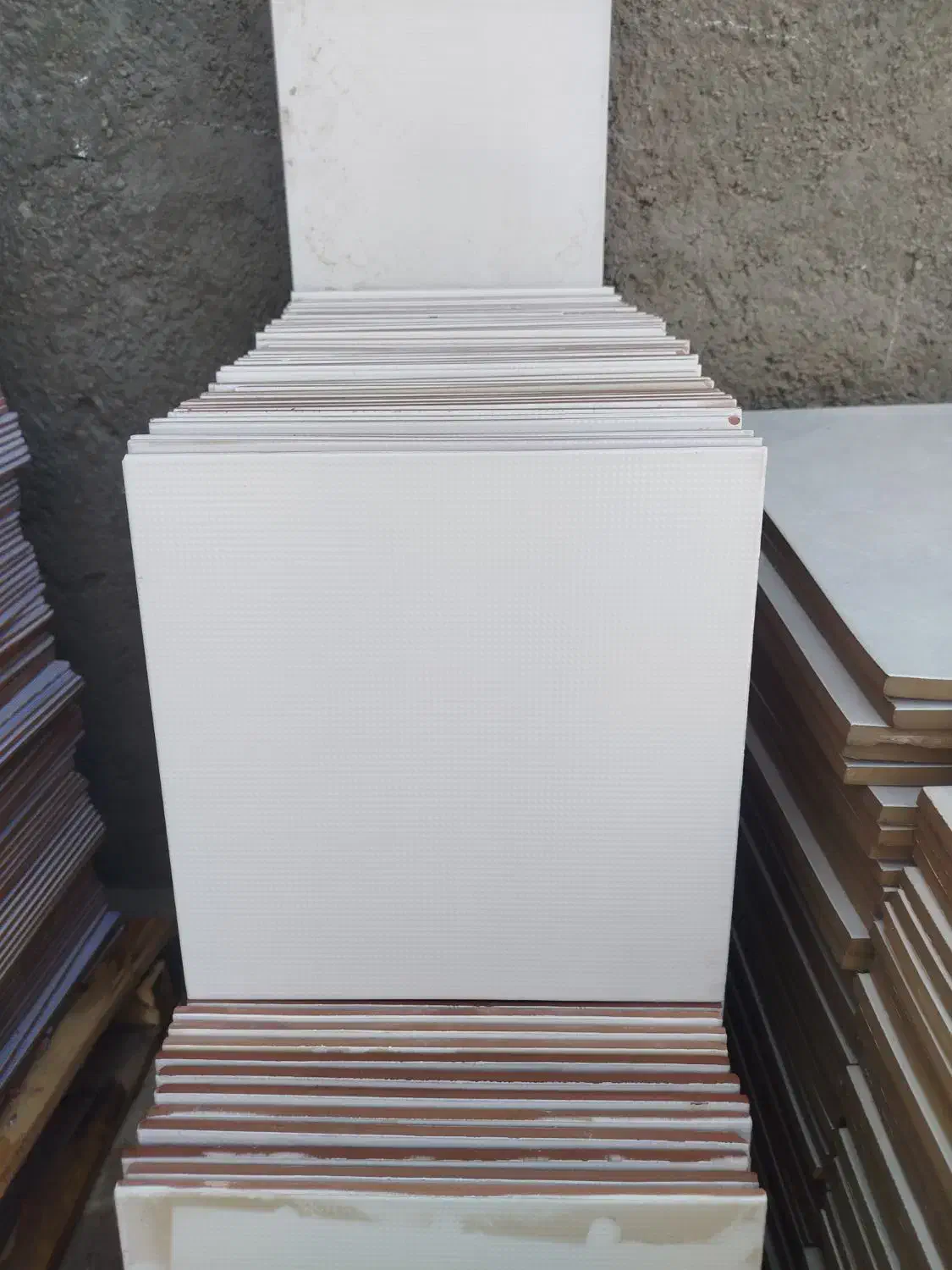 سرامیک فقط ۱۱۰|مصالح و تجهیزات ساختمان|برخوار, |دیوار