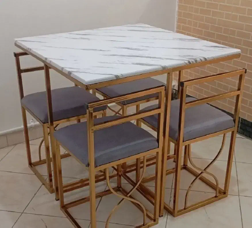 میز نهارخوری نونو چهارنفره طلایی|میز و صندلی غذاخوری|رودبار (کرمان), |دیوار