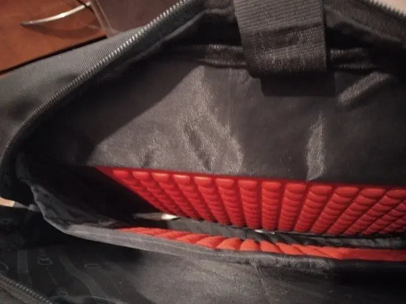 کیف لپ تاپ|کیف، کفش، کمربند|رشت, جهاد|دیوار