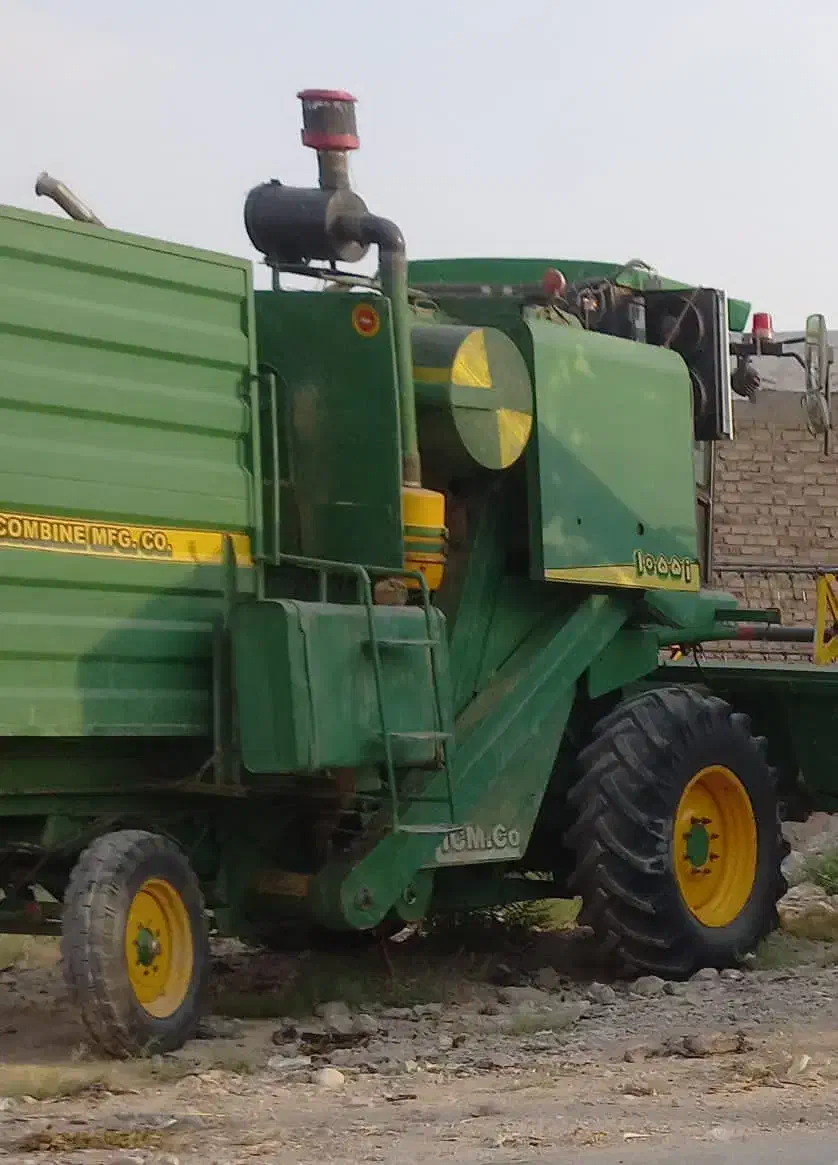 کمباین جاندیر موتور فرانسه ۸۲|خودرو سنگین|مرودشت, ابوذر شمالی|دیوار