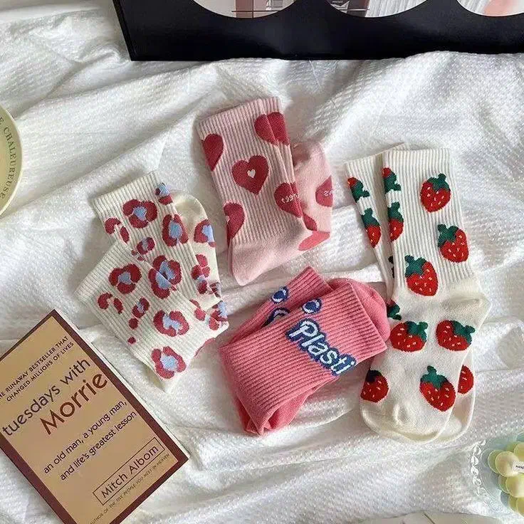 جوراب ساقبلند فانتزی توتفرنگی|لباس|اهواز, کوروش|دیوار