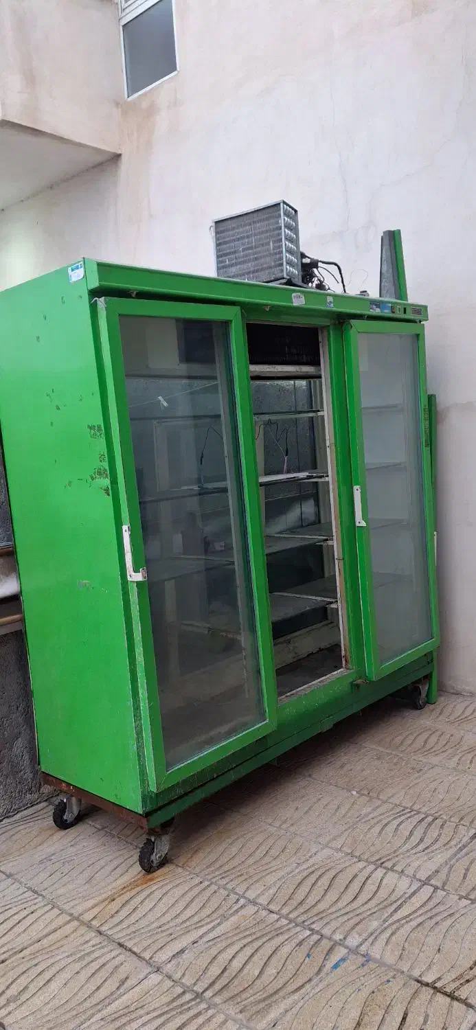 یخچال ویترینی درحد نو|فروشگاه و مغازه|اردبیل, |دیوار